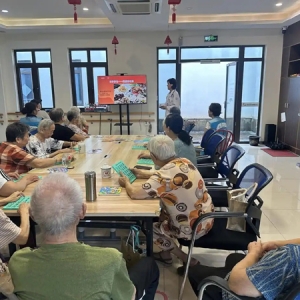 一份体检报告牵出“定制健康餐”，社区“营养门诊”受热捧