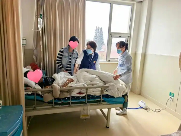 崂山区紧密型城市医疗集团全面启航：三甲专家“沉”一线，居民在家门口享优质医疗