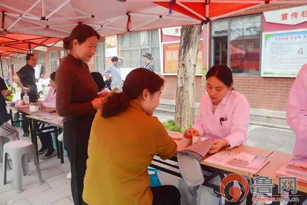 预防职业病危害——市中区妇幼保健院开展《职业病防治法》宣传活动