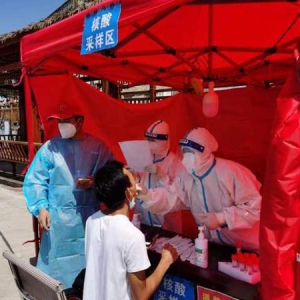 贵阳战疫｜贵安新区：2000余名党员干部群众就地转为志愿者参与一线抗疫