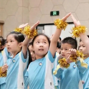 当国庆遇上重阳，杭州这所幼儿园让祖孙两代人“碰撞”出不一样的火花