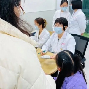 儿科“不吃药疗法”受欢迎，名中医齐聚！上海老牌中医院嘉定院区启用