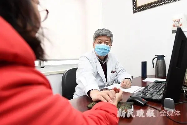 微信群二维码怎么生成彩色的《qq群聊二维码怎么设置长期能用呢》