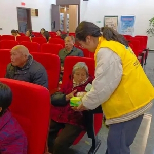 带着保健知识进社区！福建医科大学科技志愿者为居民健康保驾护航