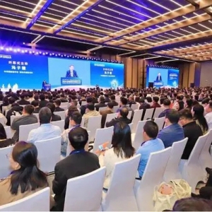 以高质量免疫服务促进健康中国建设，全国疫苗与健康大会在雄安召开