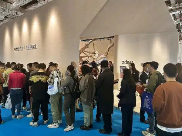 第91届中国医博会CMEF开幕，zdeer左点携多元创新成果参展，聚焦家庭健康
