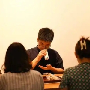沉香煮水的功效与作用：高端养生之选
