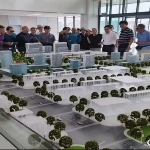 娄底市卫健委组织退休人员参观娄底医院 共话医疗卫生事业发展新篇