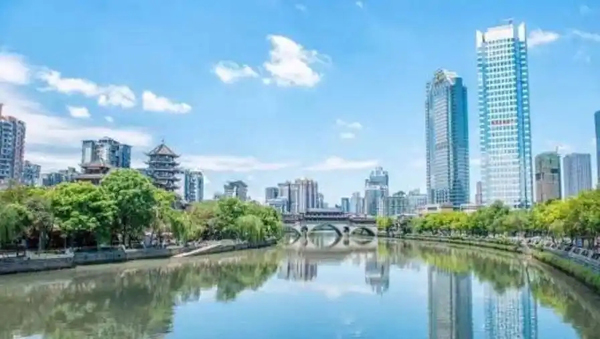 成都试点调整296项公立医疗机构医疗服务价格
