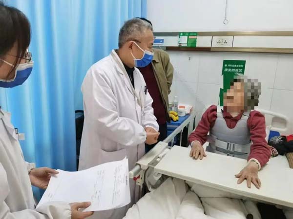 湖南省康复医院张件云：以仁心仁术诠释医者大爱