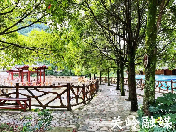 关岭自治县石板井村：康养民宿第二批投建计划启动