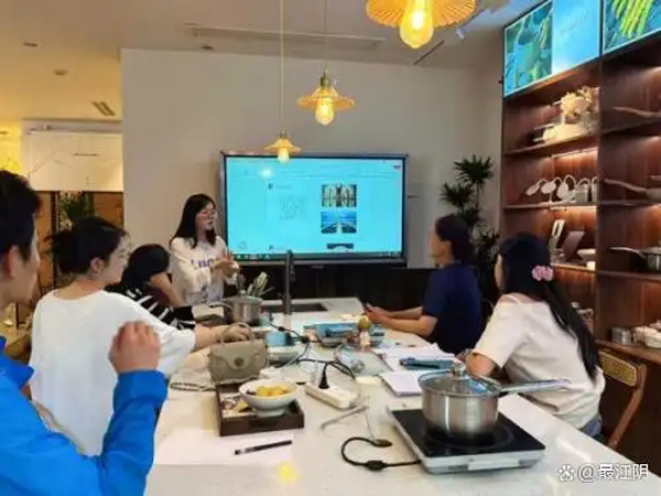 滋养之道，共酿芬芳：山奈十二时辰，缔造中式养生糖水中的民族情缘