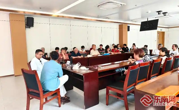 “慢性病自我管理” 助力居民科学控病享健康