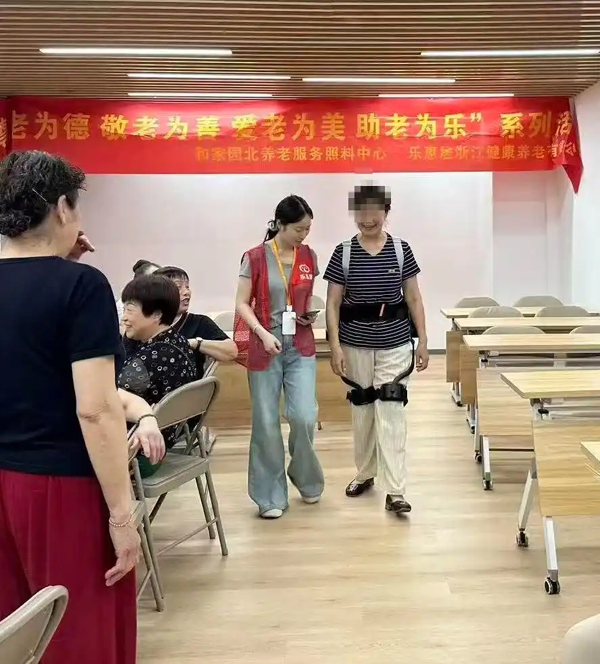 机器人陪聊送药，外骨骼设备助行……浙江发布“人工智能+医疗健康”三年蓝图