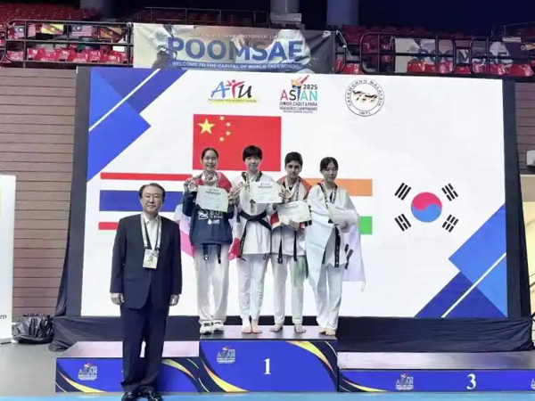 健康校园育人实践录——让生命，向光生长